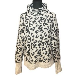 UGG leopard print women’s sweater size Small